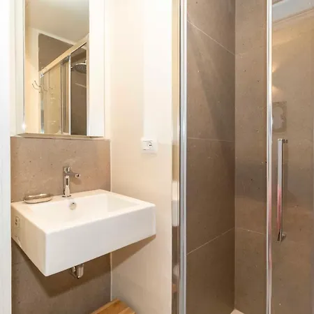 Апартаменты Mm Marconi Roomy & Modern Flat *