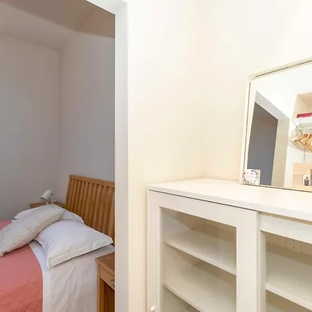 Apartment Mm Marconi Roomy & Modern Flat *